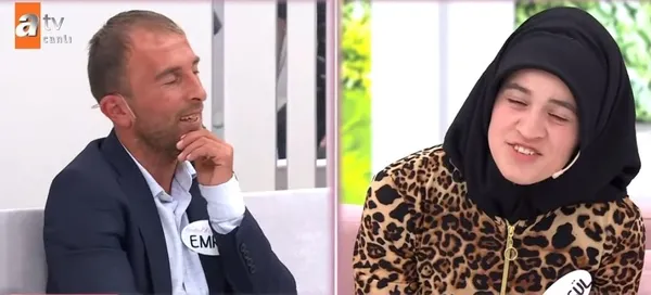 esra-erolda-yurekler-agza-geldi-kari-koca-arasinda-tansiyon-bir-anda-yukseldi-kayinvalidem-nikahli-karima-goru-1652288150833.jpg Esra Erol'da yürekler ağza geldi: Karı-koca arasında tansiyon bir anda yükseldi! “Kayınvalidem nikahlı karıma görücü getirdi”-3