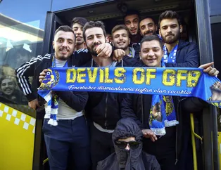 Fenerbahçe taraftarı Türk Telekom Stadı'na ulaştı