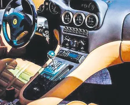 Ferrari vites kolunu kaldırdı