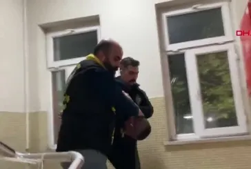 Esenyurt'ta çocuğuyla yürüyen kadına otomobille yanaşıp tacizde bulunan şüpheli yakalandı