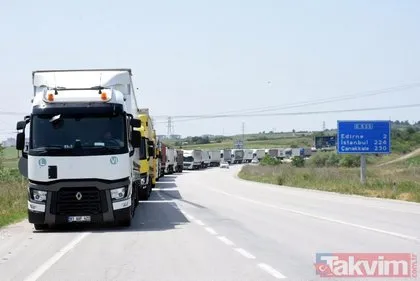 Edirne’den Bulgaristan’a açılan Hamzabeyli Sınır Kapısı’nda TIR kuyruğu 39 kilometreyi buldu