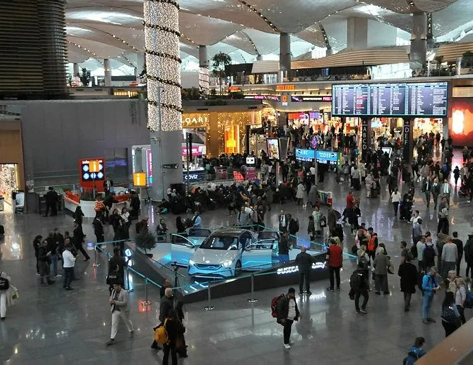 Togg İstanbul Havalimanı’nda görücüye çıktı