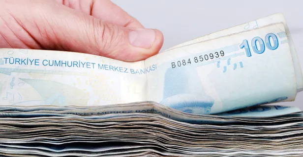 Emekliye Cuma müjdesi geldi! Ay sonu 09.00'dan itibaren hesaplara 2000 TL ek ödeme yattı!