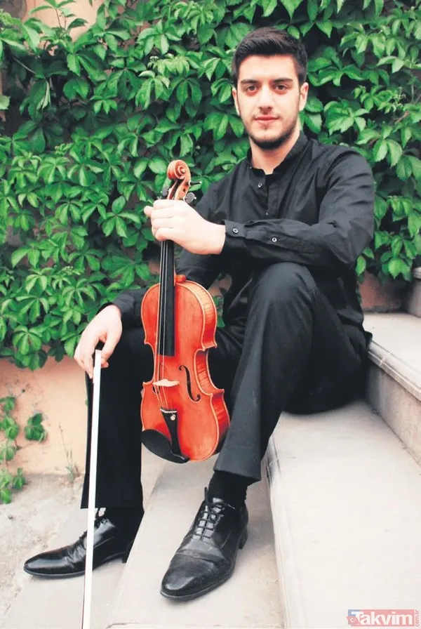 Ünlü sanatçı Emre Altuğ ATV motorla İstanbul sokaklarında gezdi! Görenler şaştı kaldı... - 19