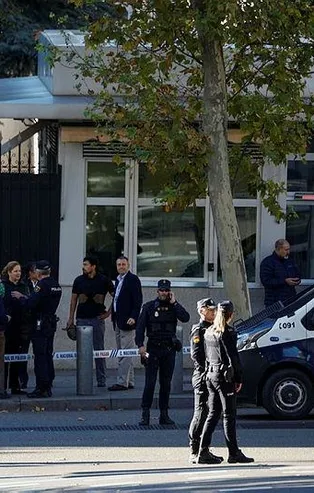 ABD'nin Madrid Büyükelçiliği'nde alarm! Patlayıcı maddeli zarf gönderildi