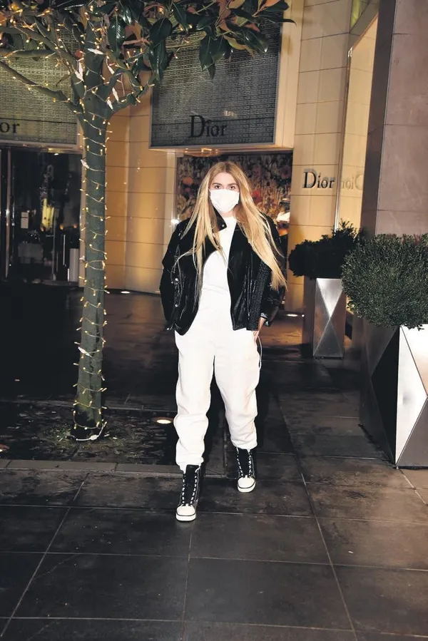 Ressam Berfin Uluman yardım seferberliği için Uganda’ya gitti-5