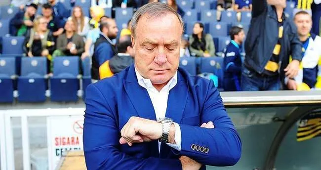Advocaat'in koltuğu gidiyor-1