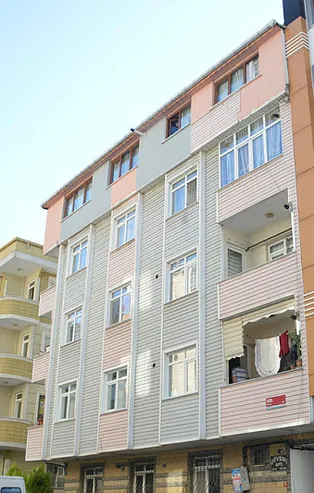 Bayram sabahı İstanbul'da dehşet! Polisleri karşısında görünce...