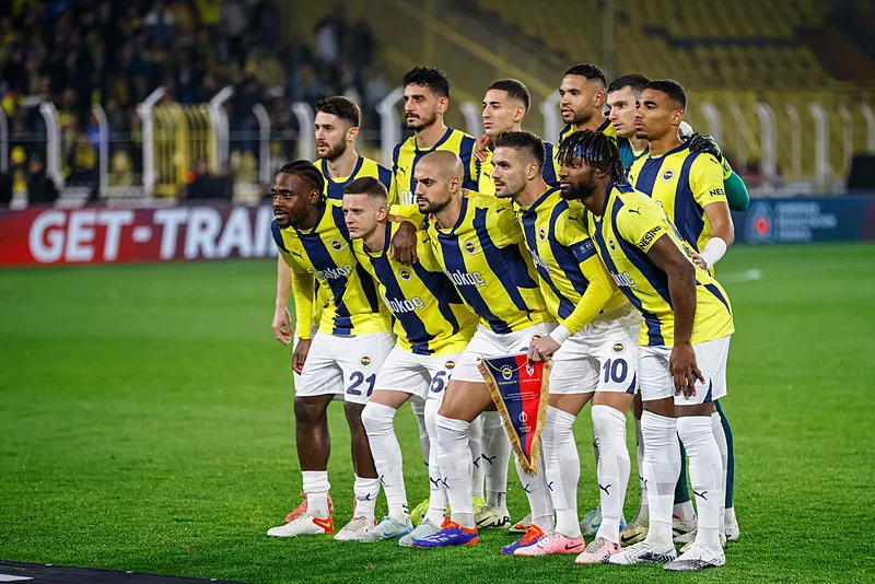 Spor yazarları Fenerbahçe - Athletic Bilbao maçını değerlendirdi! "Kredisi bitti" - 12