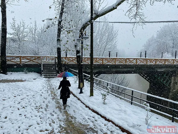 Meteoroloji İstanbul'u şimdi de turuncu kod ile uyardı! Kar yağışı devam edecek mi? | 25 Ocak 2022 HAVA DURUMU - 25