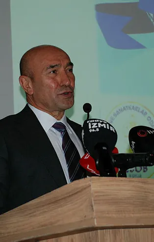 CHP'li İzmir Büyükşehir Belediyesi Başkanı Tunç Soyer'den skandal proje! Vatandaşa 1 dakikayı lütufmuş gibi gösterdi