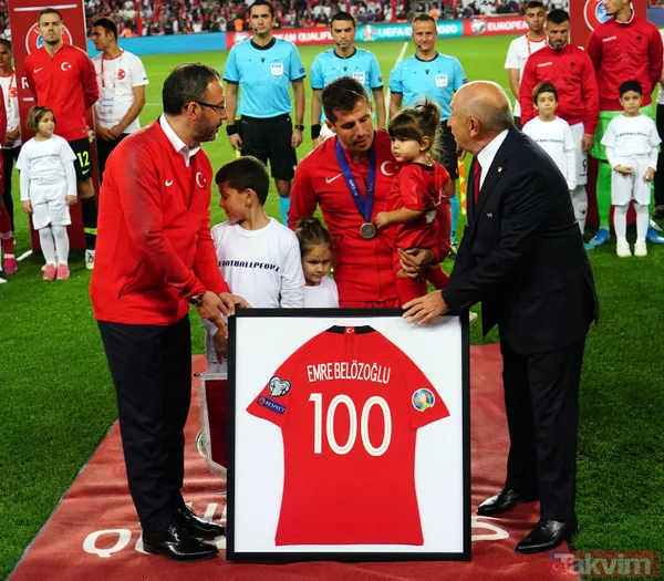 Fenerbahçe ve Milli Takımımızın kaptanı Emre Belözoğlu: Her Türk vatandaşı Barış Pınarı Harekatı'nı desteklemeli - 19