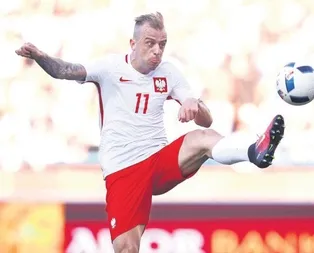 Grosicki’de frene basıldı