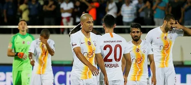 Galatasaray yenildi sosyal medya yıkıldı!