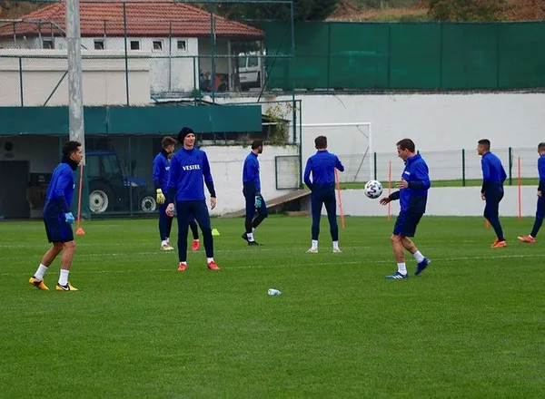 Trabzonspor'un zorlu fikstürü belli oldu! 20 günde 6 maça çıkacak-2