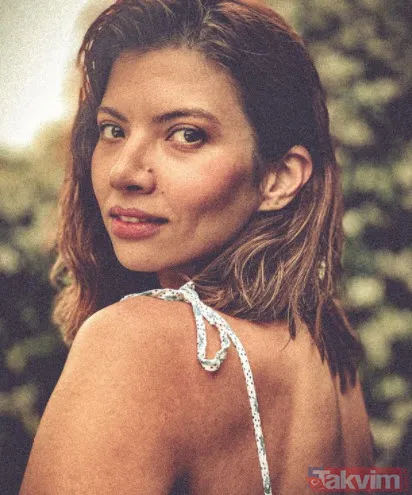 1990 Doğumlu Olan Ezgi Ayvalı, Sevgilisi Okan Yalabık'tan 12 Yaş Küçük. İlişkilerini Gözlerden Uzak Bir Şekilde Sürdüren Yalabık Ve Ayvalı'nın Pandemi Sonrası...