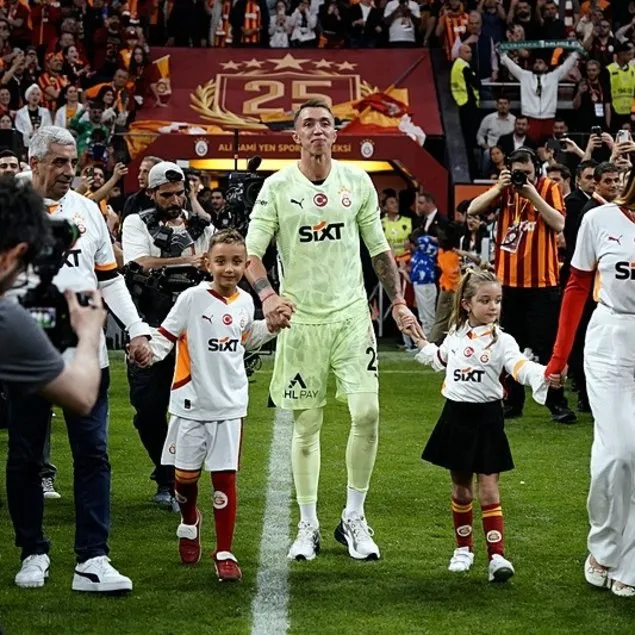 Muslera Estudiantes’e