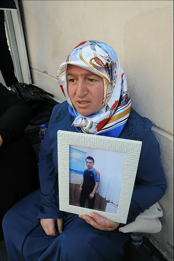 Son dakika: Evlat nöbetinin 16. gününde aile sayısı 40'a yükseldi-1