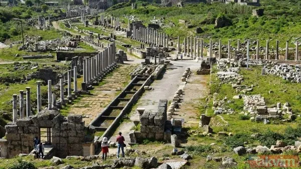 Perge Antik Kenti nerede? Antalya’nın tarihi mirası Perge Antik Kenti neden önemli? - 7