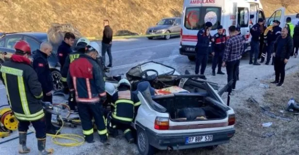 Kütahya’da feci kaza: 1 ölü 3 yaralı
