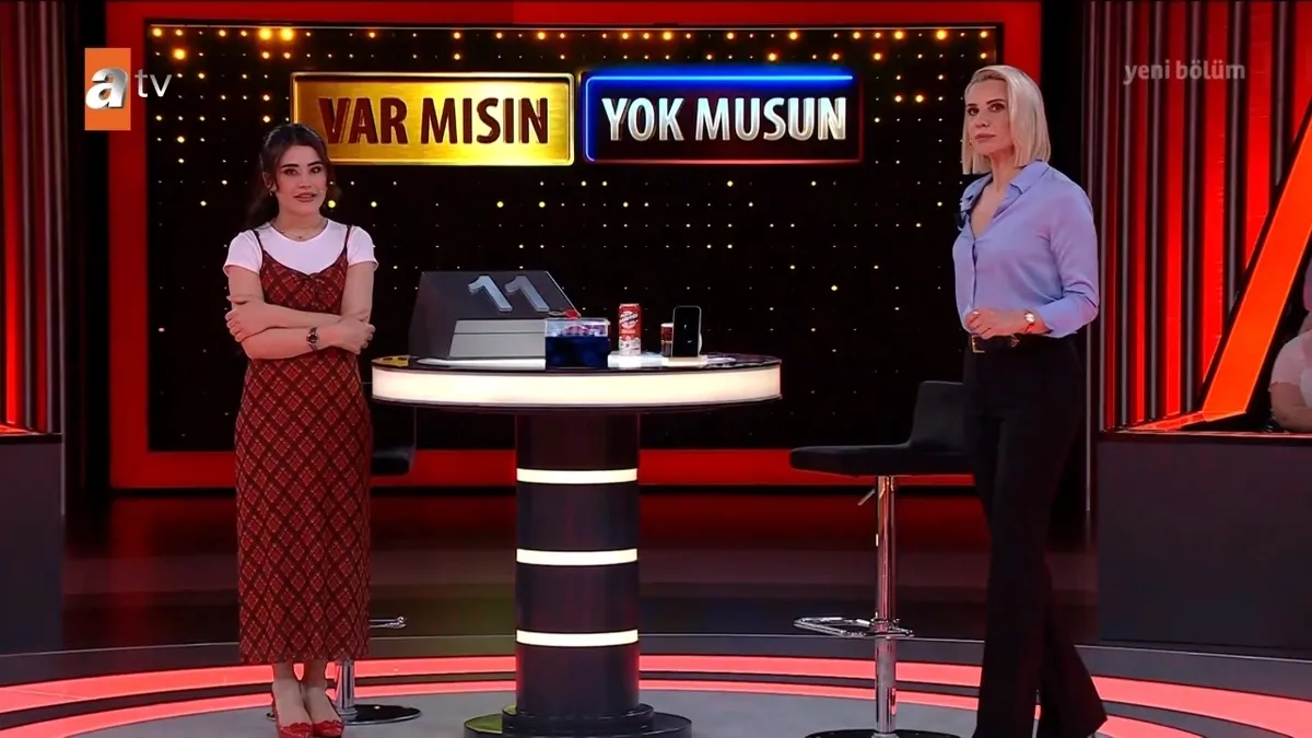 Var Mısın Yok Musun'da Beylikdüzü'nden canlı yayına yetişen aile Hilal'i ağlattı-10
