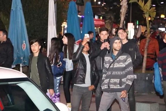 İntihar için saat kulesine çıkan kişiye 'atla' dediler! Bakın sonra ne oldu...-5