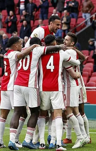 Ajax şampiyon oldu (Yurttan ve dünyadan spor gündemi)