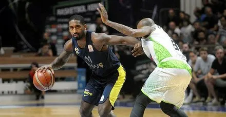 Fenerbahçe Doğuş deplasmanda TOFAŞ'ı 95-77 mağlup etti