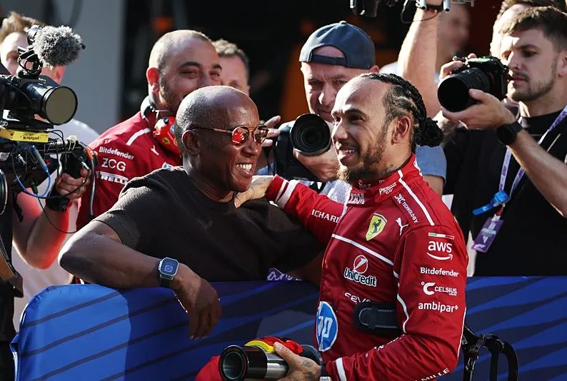 Ferrari ve Hamilton Çin’de geri döndü!