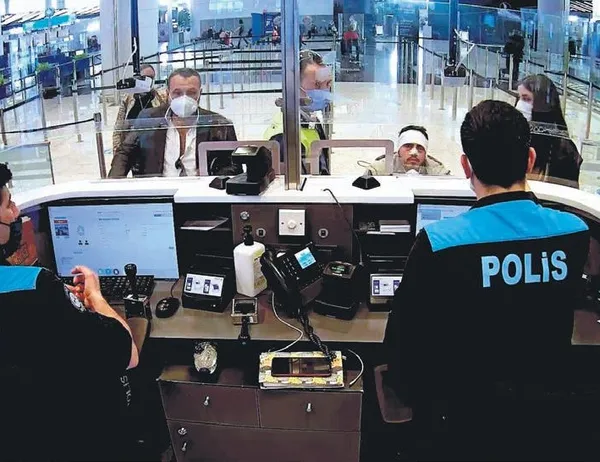 Avrupa ülkelerine göçmen kaçıran şebeke, çökertildi! Ürdünlü kaçak maskesi indirilince kendini ele verdi-1