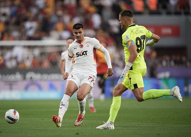 Galatasaray'a 30 milyon euroluk kaleci! Tüm adayları unutun - 19