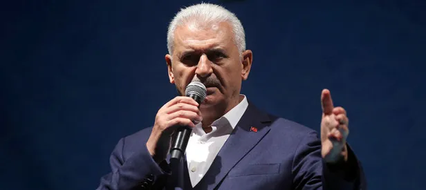 'FETÖ'cülerin alkışladığı yürüyüş milli değildir'