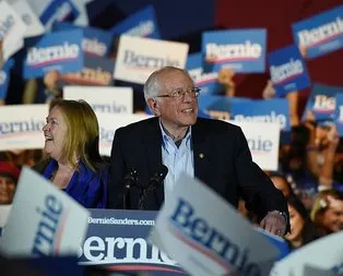 Demokratların Nevada ön seçimlerini Sanders kazandı