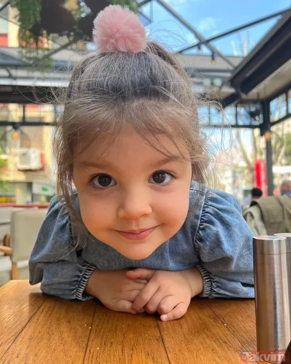 7 yıllık aşkın meyvesi! Dilek Taşı'nın Mustafa’sı Salih Bademci'nin gözünden sakındığı kızına bakın! Güzelliği annesi İmer Özgün’den... - 32