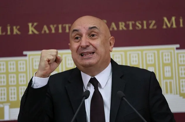 Başkan Erdoğan'a hakaret eden Engin Özkoç'un dokunulmazlığı kaldırılacak mı?