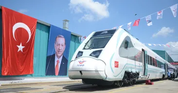 Milli elektrikli trenin gelecek yıl raylarda olması hedefleniyor
