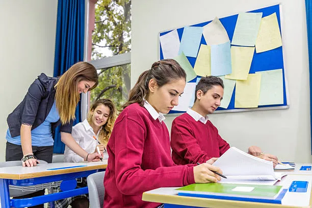 meb-son-dakika-duyurdu-11-eylulden-itibaren-ogrencilere-yasaklandi-uymayanlara-yaptirimi-agir-olacak-1693833163334.jpg MEB son dakika duyurdu! 11 Eylül'den itibaren öğrencilere YASAKLANDI! Uymayanlara yaptırımı ağır olacak-6