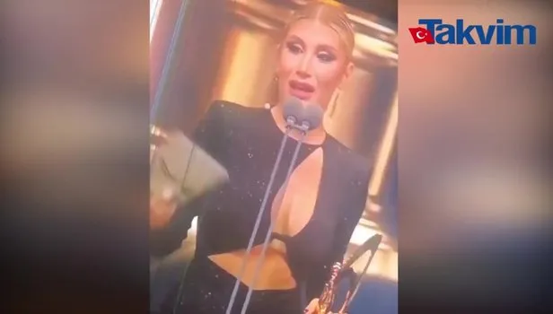 İrem Derici sahnede Enis Arıkan'ı bombaladı: 'Yüzüne tüküreyim'