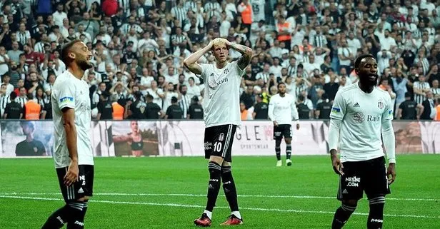 Haftaya lider giren Beşiktaş, Başakşehir’e seyircisi önünde 12 yıl sonra ilk kez yenildi