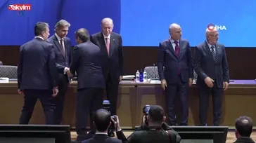 AK Parti MKYK öncesi rozet mesaisi!