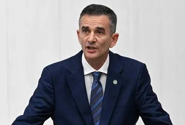 Ümit Dikbayır İYİ Parti'den ihraç edildi!