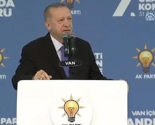 SON DAKİKA: Başkan Erdoğan: İzmir'de evi yıkılan vatandaşlara yenileri teslim edilecek!