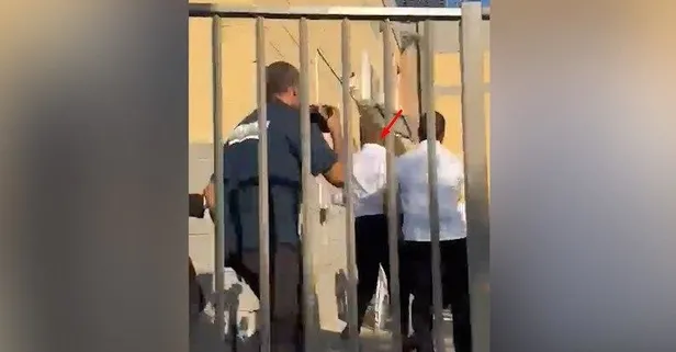 İsrail'deki İngiltere Dışişleri Bakanı Cleverly, siren seslerini duyunca sığınağa koştu