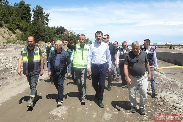 AFAD'dan Kastamonu ve Düzce'de meydana gelen sele dair son detaylar aktarılarak 7 bölge için yeni uyarı - 3