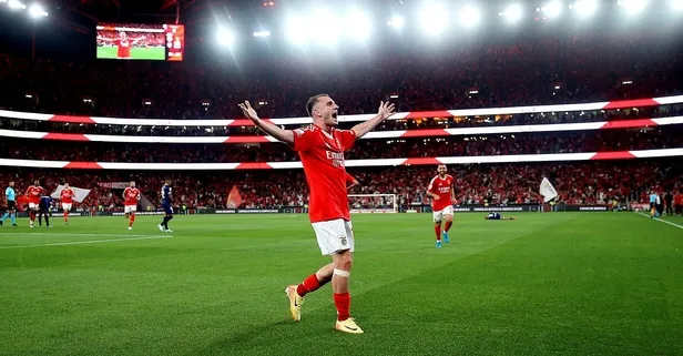 Portekiz basınından Galatasaray'ı kızdıran Kerem Aktürkoğlu manşeti!