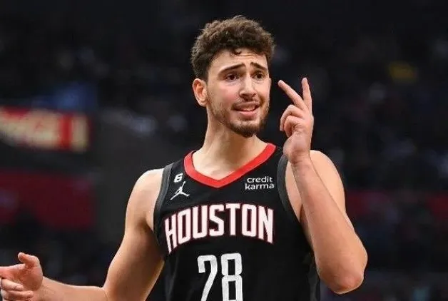 Alperen Şengün’den 26 sayı!