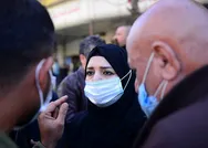 Irakın Süleymaniye kentinde maaşların ödenmemesi protesto edildi! Olaylarda Kürt yönetimini protesto eden bir çocuk kurşunlandı