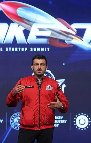 Selçuk Bayraktar'dan gençlere "Özdemir Bayraktar Milli Teknoloji Burs Programı" çağrısı