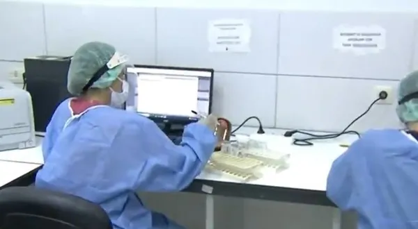 pcr-testinde-yeni-donem-724-calisip-3-saat-icinde-sonuclaniyor-1631610432806.jpg PCR testinde yeni dönem! 7/24 çalışıp 3 saat içinde sonuçlanıyor-4