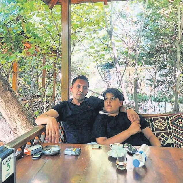 Vicdanlar enkaz altında